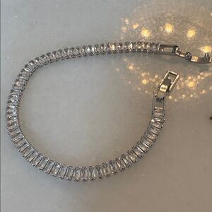 New Tennis Bracelet White Gold Plated Faux Diamonds 7”  hypoallergenic #64